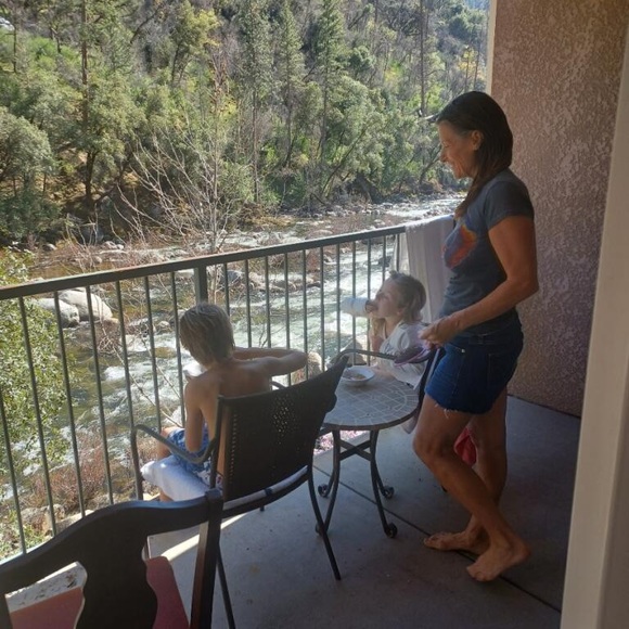 Meet your Posher, Luann - Picture 11 of 15